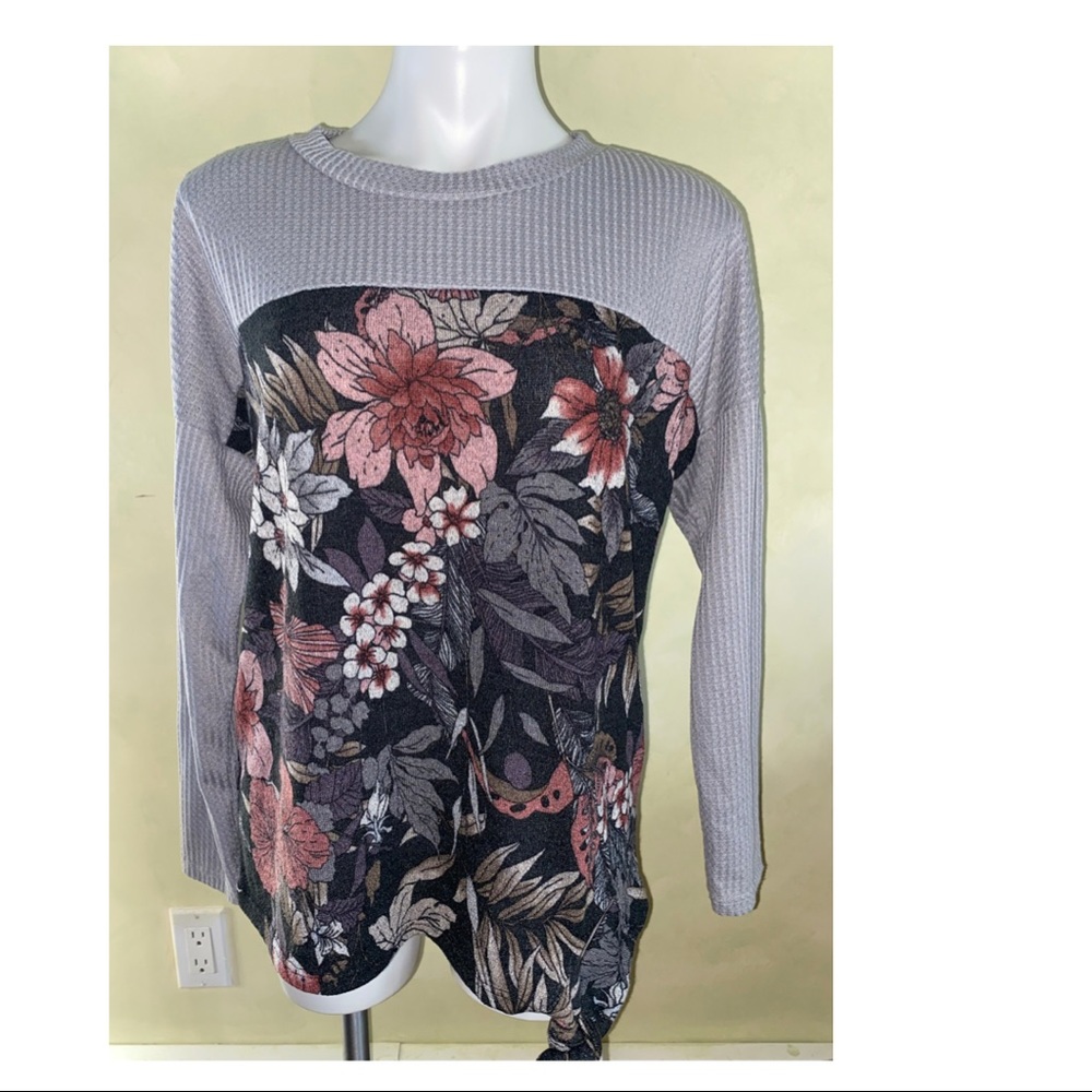 Flower top print
